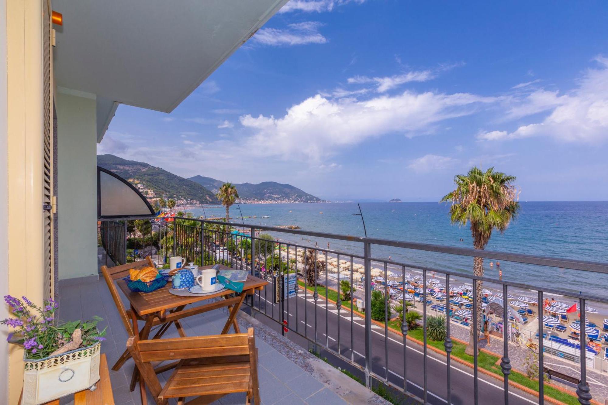 Laigueglia Beach - Happy Rentals Luaran gambar